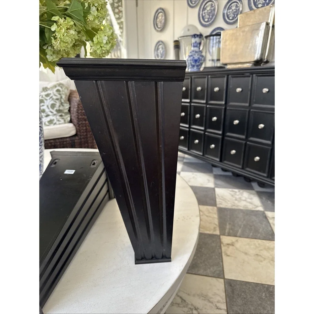 Vtg 1990s Pair Global Views Williamsburg Fluted Black Wood Wedge Wall Sconce 18